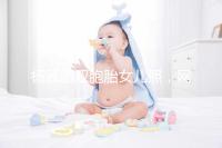 楊云曬雙胞胎女兒照,網(wǎng)友直言必是做的試管嬰兒