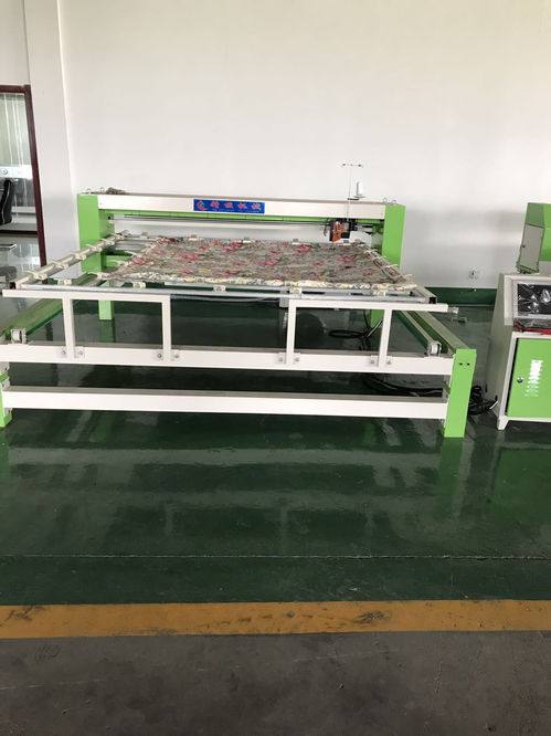 有底梭電腦絎縫機(jī) 高效生產(chǎn)花型被子的利器，您值得信賴的工廠